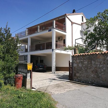 Apartment Anita Сен Екстериор снимка