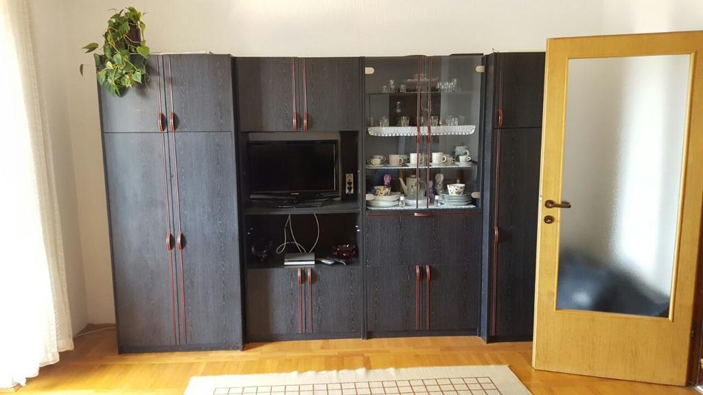 Apartment Anita Сен Екстериор снимка